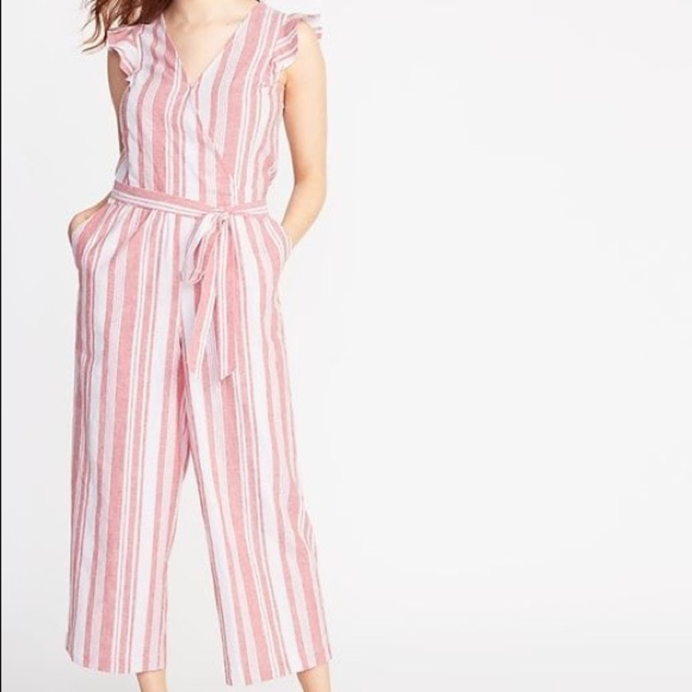 🦩 NWOT Old Navy Striped Linen Jumpsuit